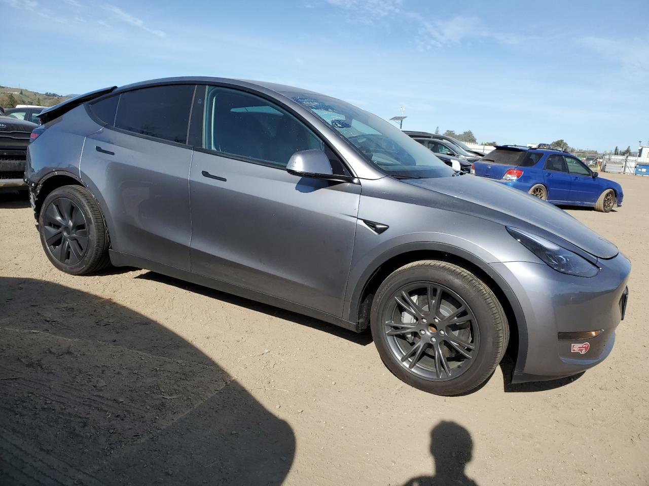 2024 TESLA MODEL Y - Image 4