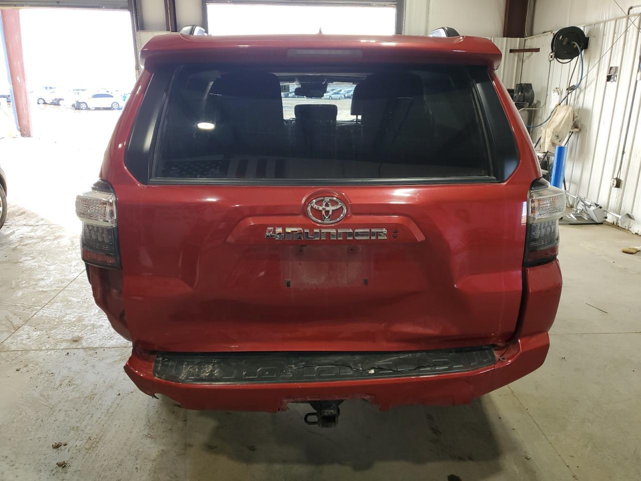 2020 TOYOTA 4RUNNER SR - Фото 6