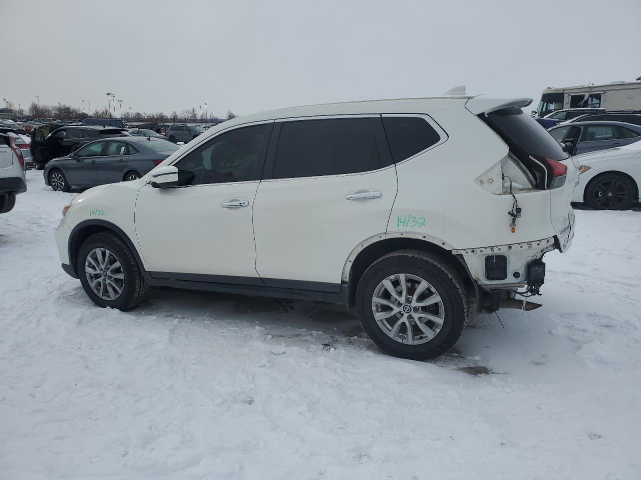 2018 NISSAN ROGUE S - Image 2