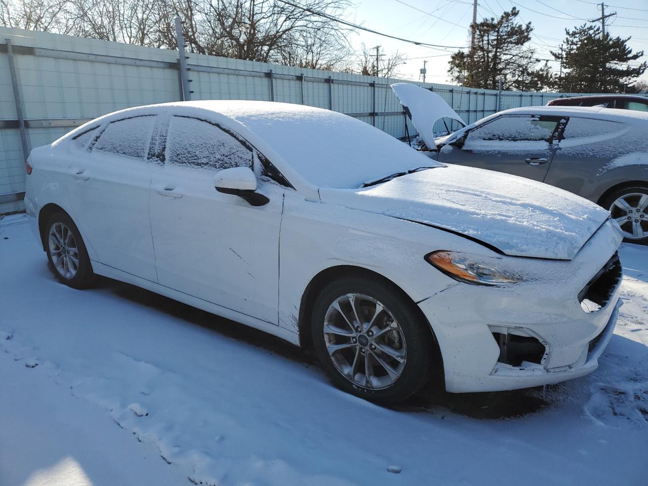 2020 FORD FUSION SE - Фото 4