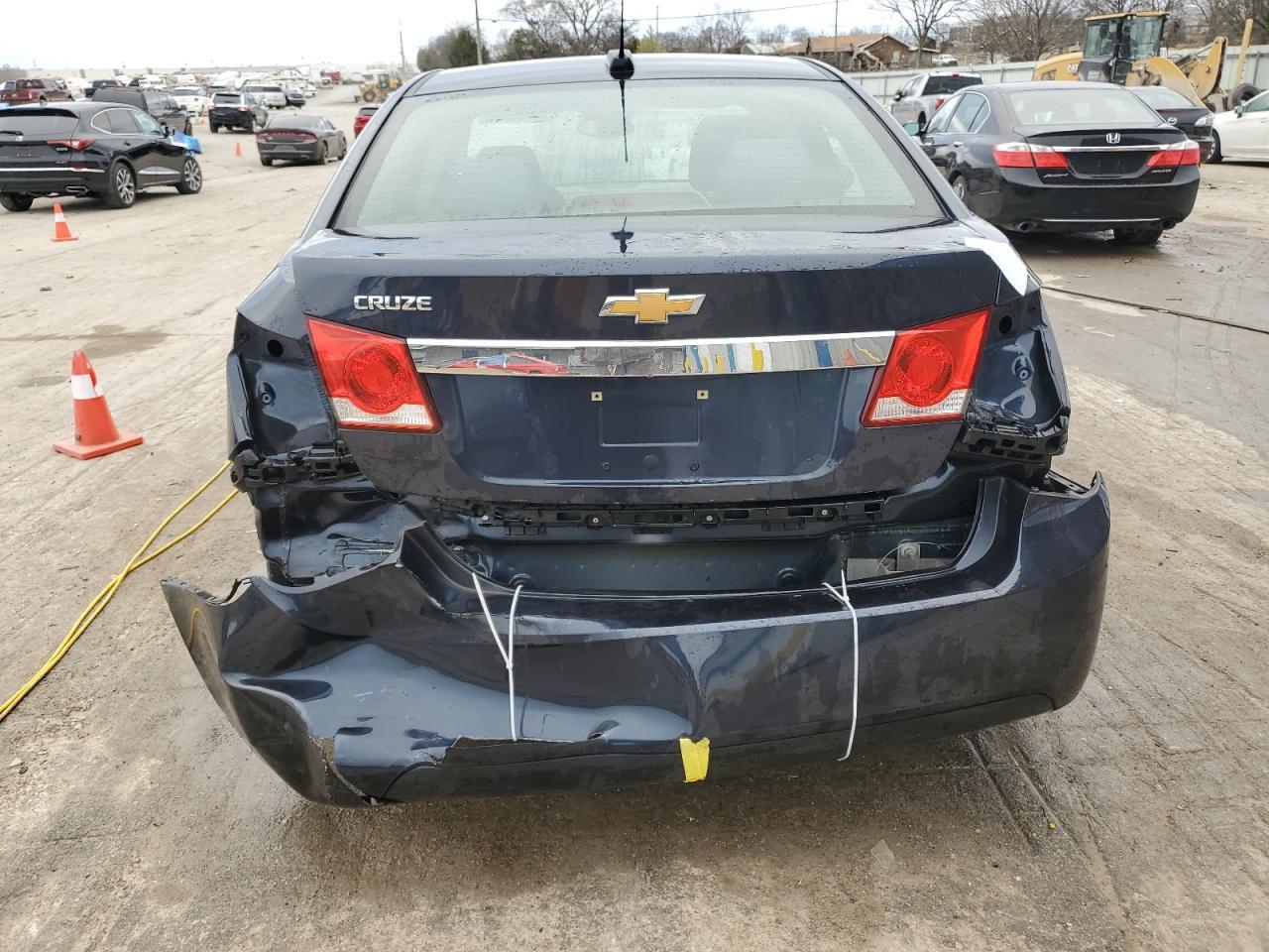2016 CHEVROLET CRUZE LIMI - Image 6