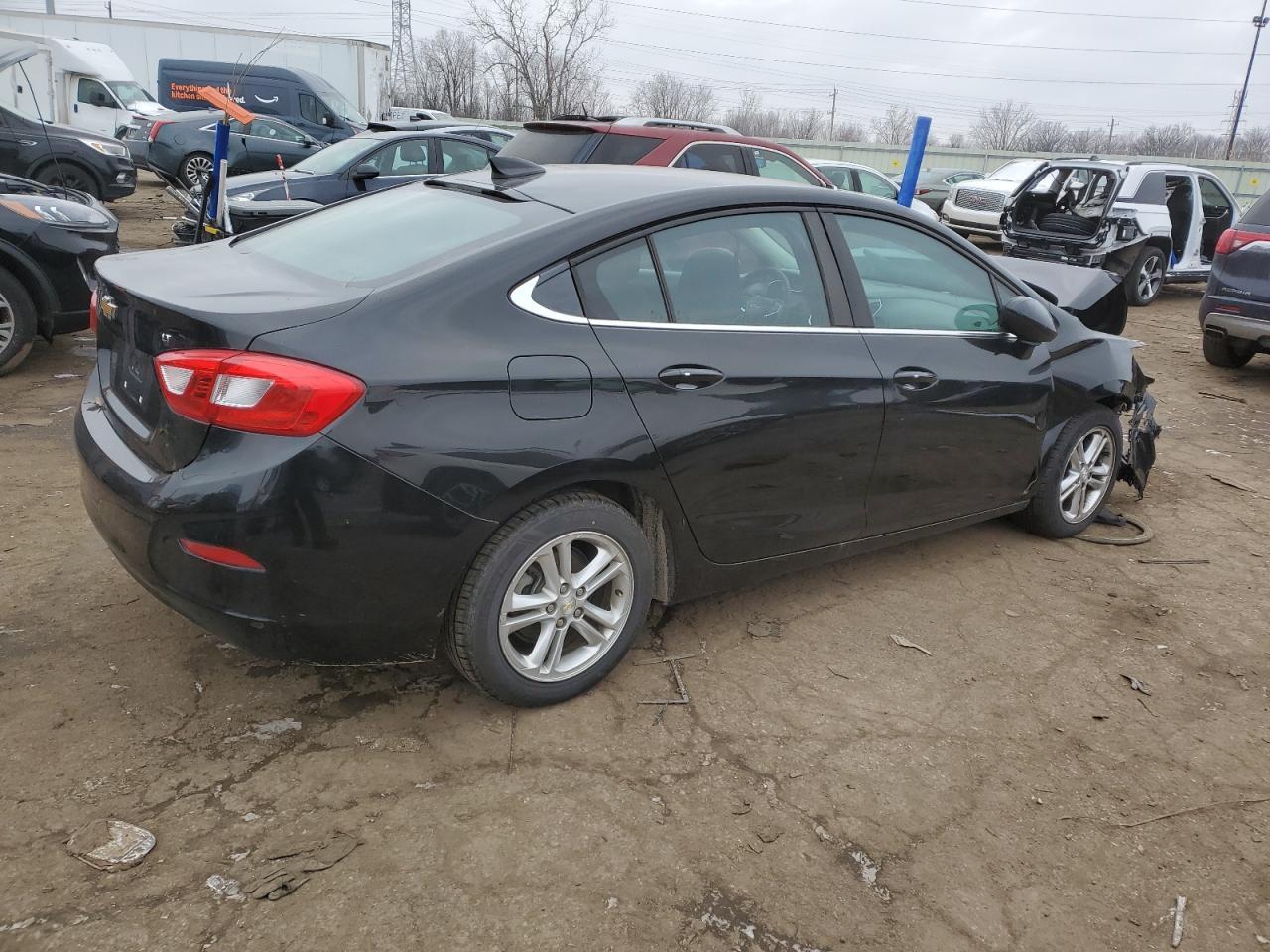 2017 CHEVROLET CRUZE LT - Image 3