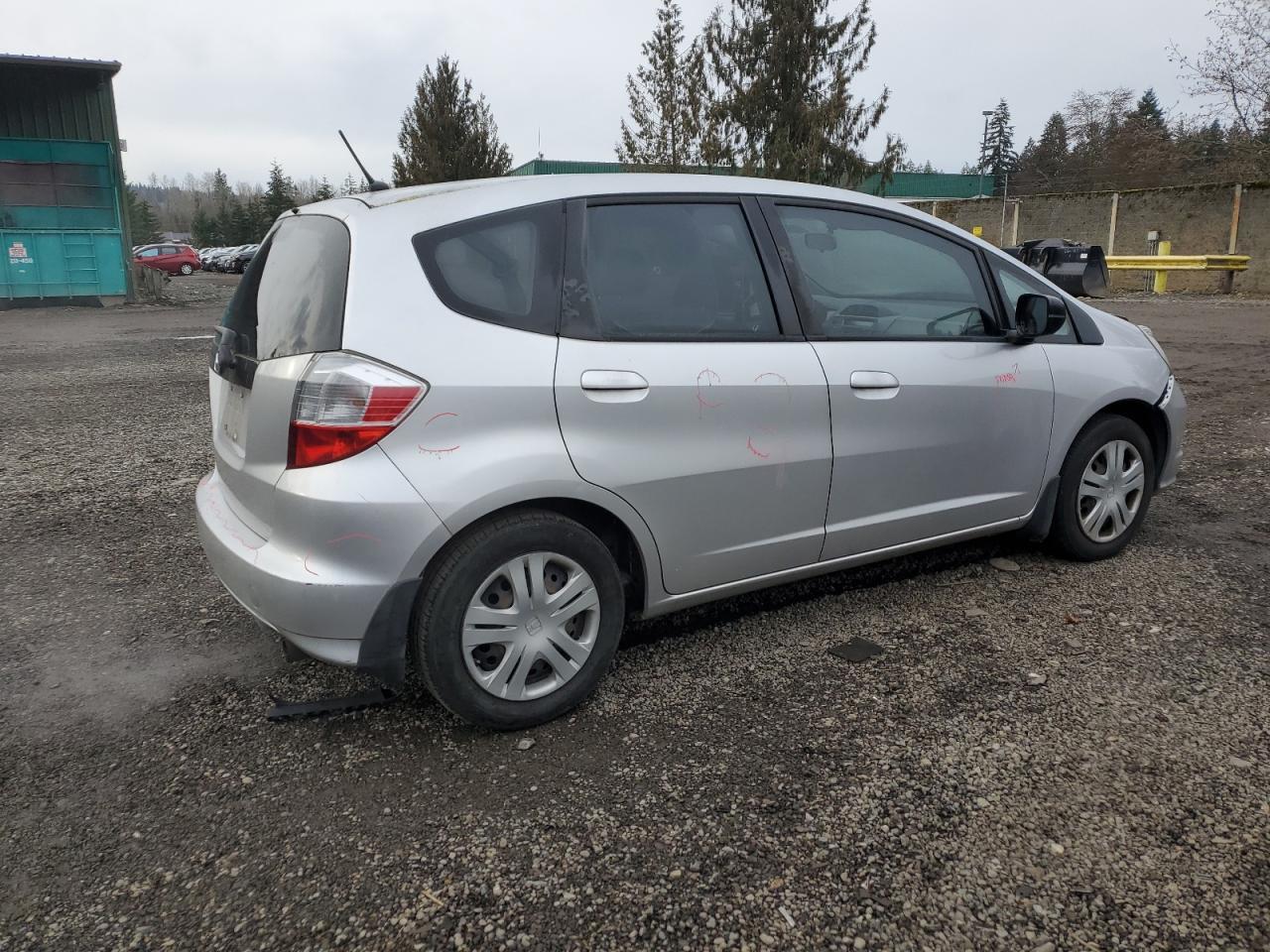 2011 HONDA FIT - Фото 3