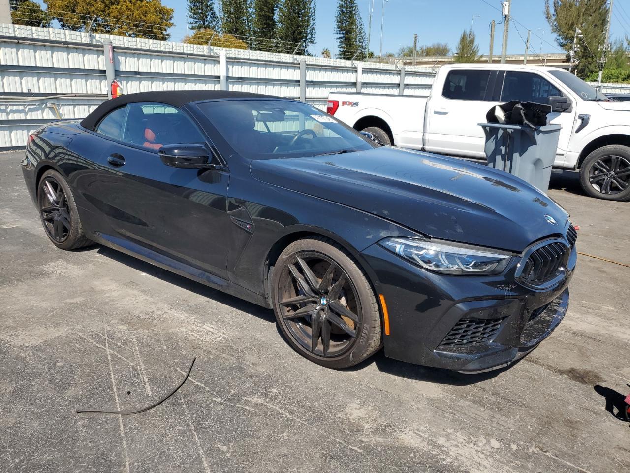 2020 BMW M8 - Фото 4