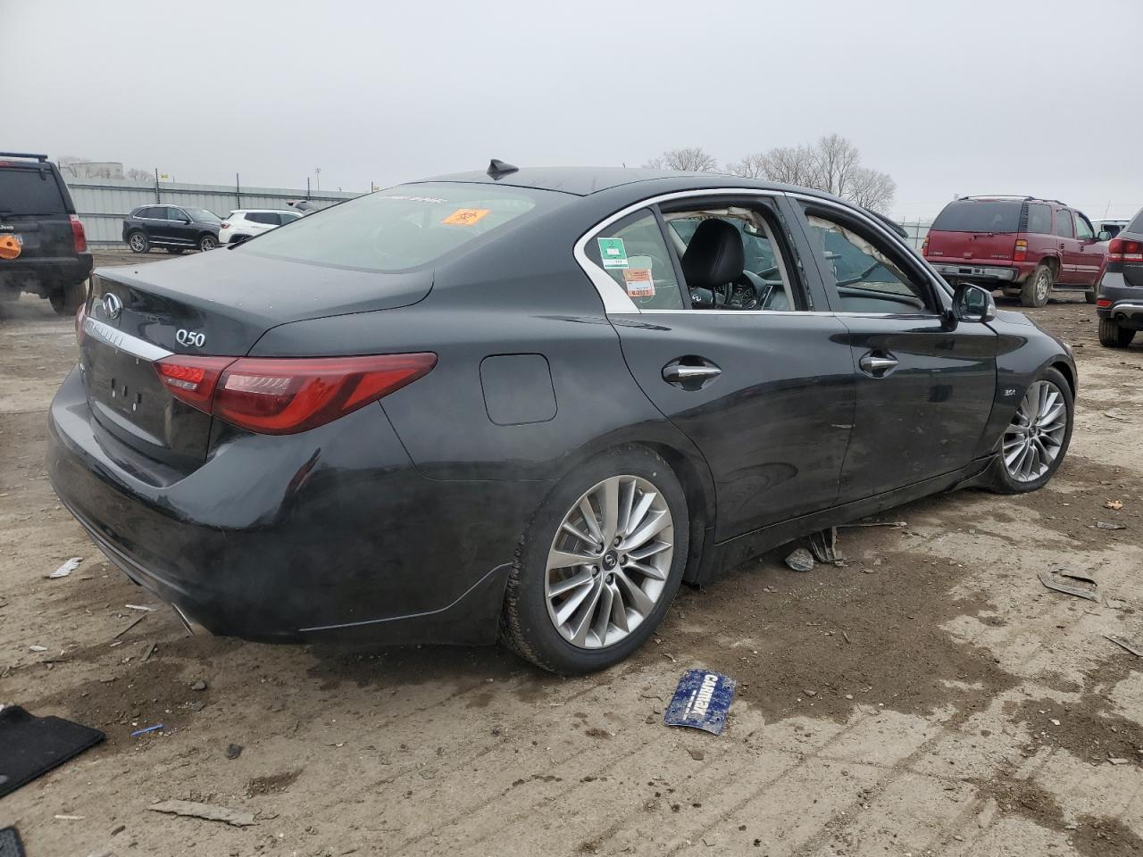 2018 INFINITI Q50 LUXE - Image 3