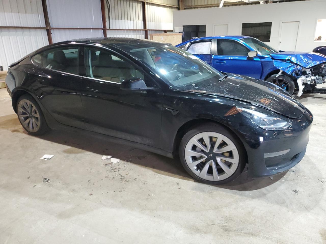 2022 TESLA MODEL 3 - Image 4