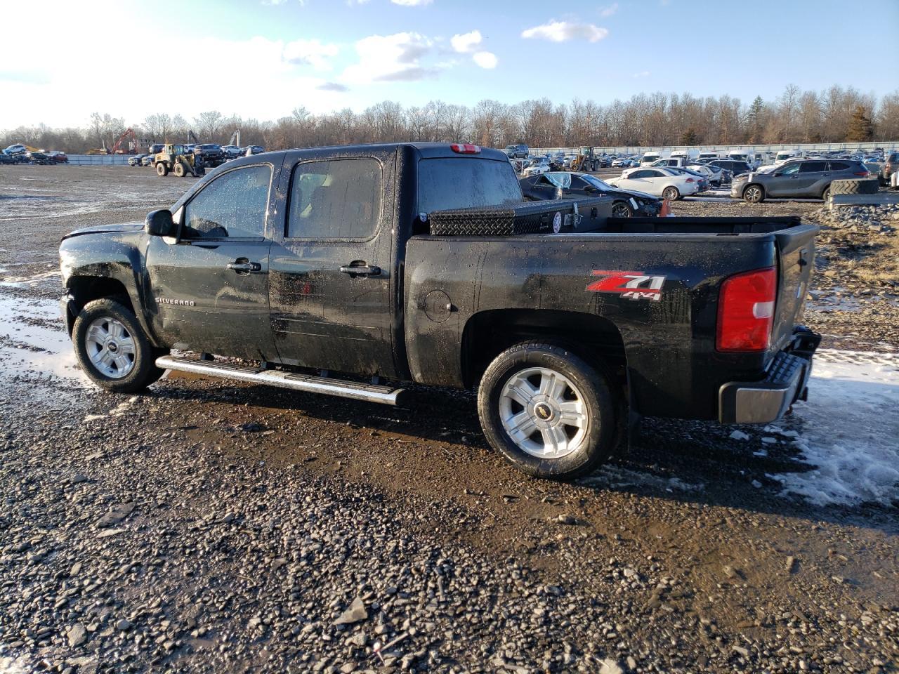 2013 CHEVROLET SILVERADO - Фото 2