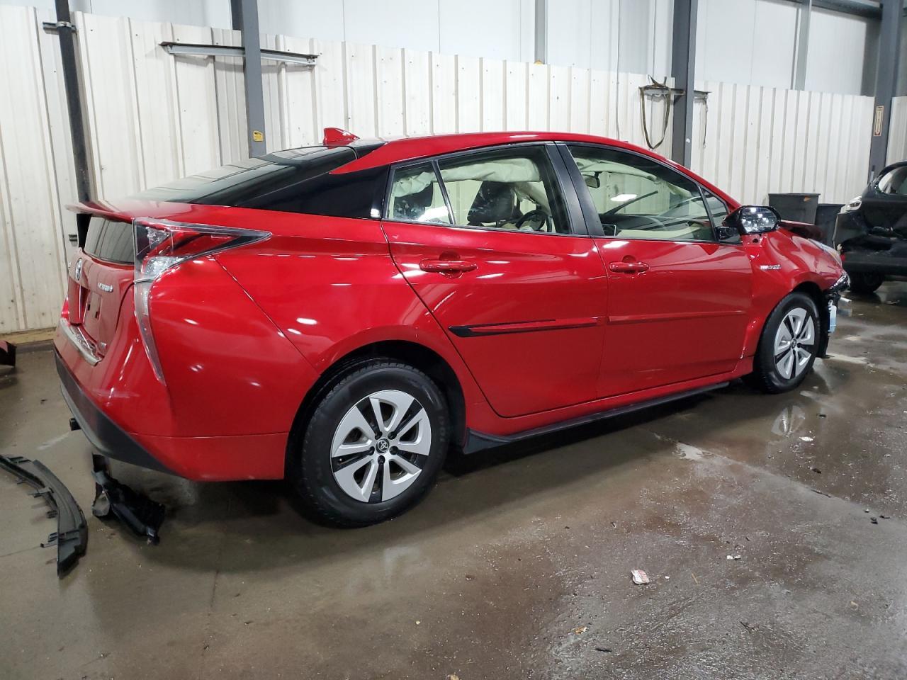 2016 TOYOTA PRIUS - Фото 3