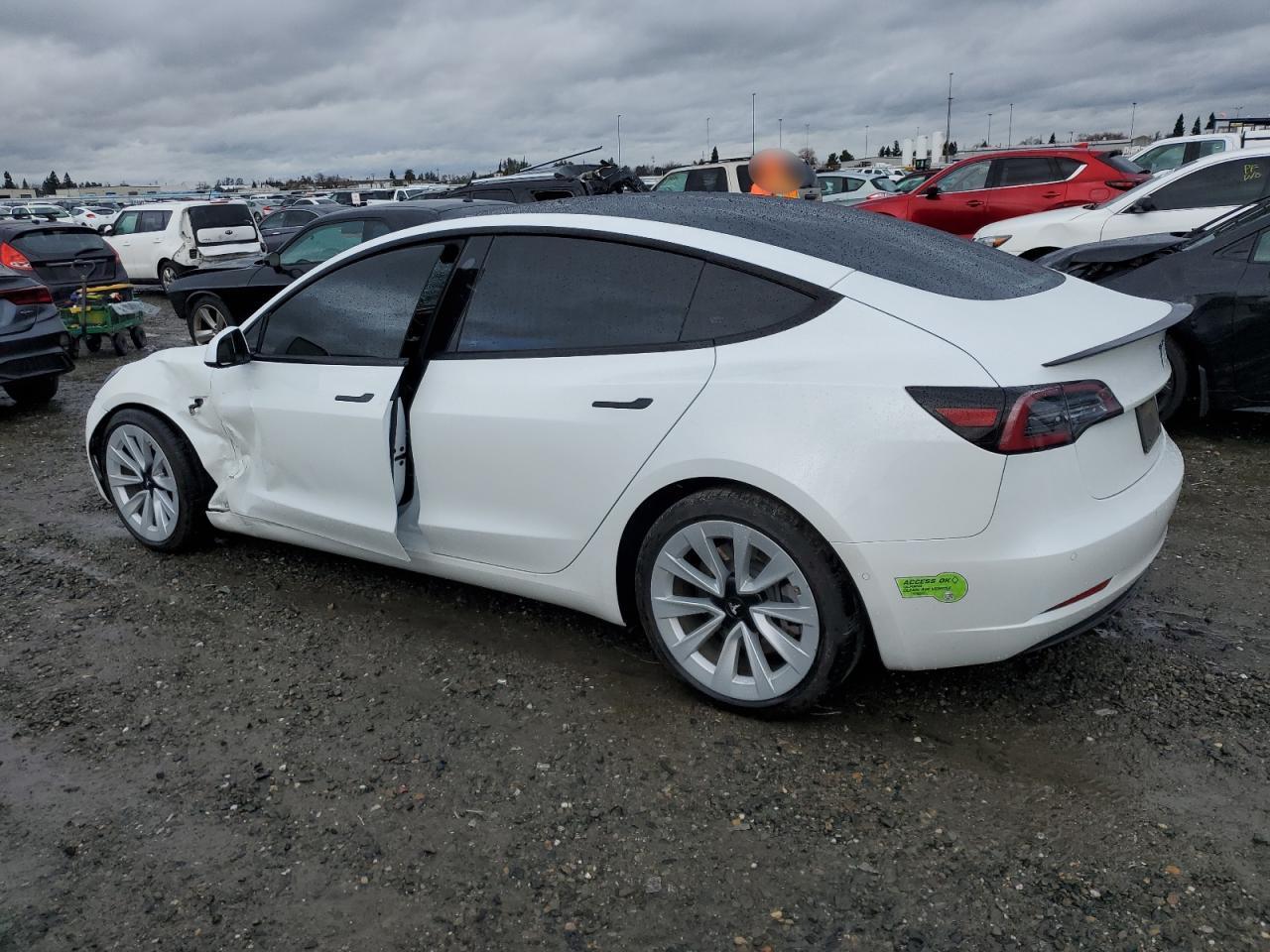 2021 TESLA MODEL 3 - Image 2