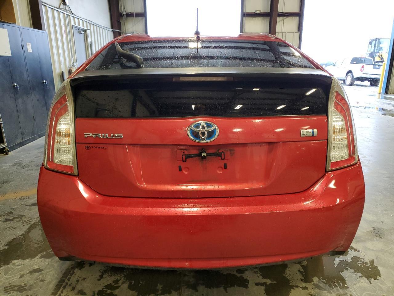 2013 TOYOTA PRIUS - Image 6