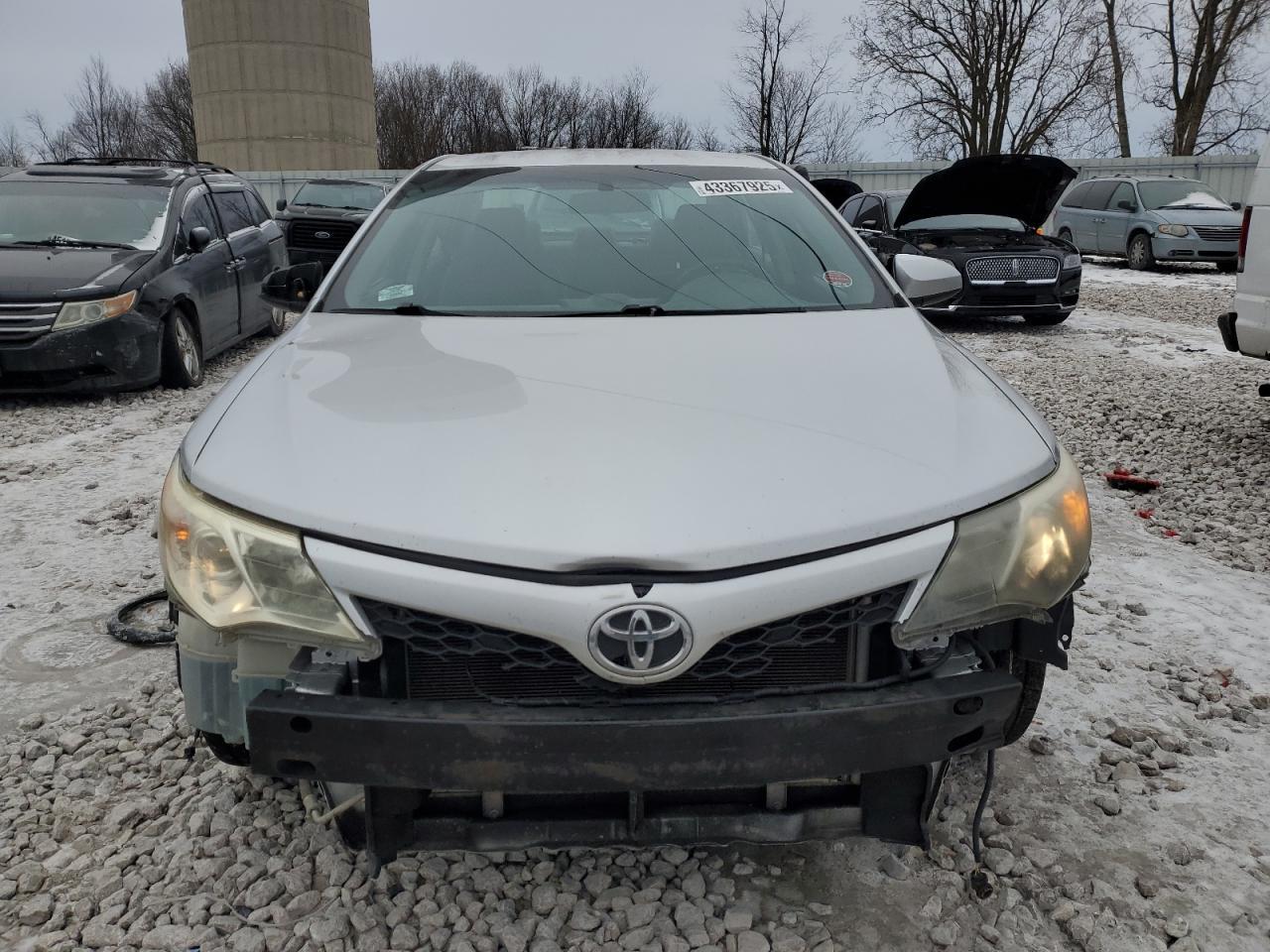 2013 TOYOTA CAMRY L - Image 5