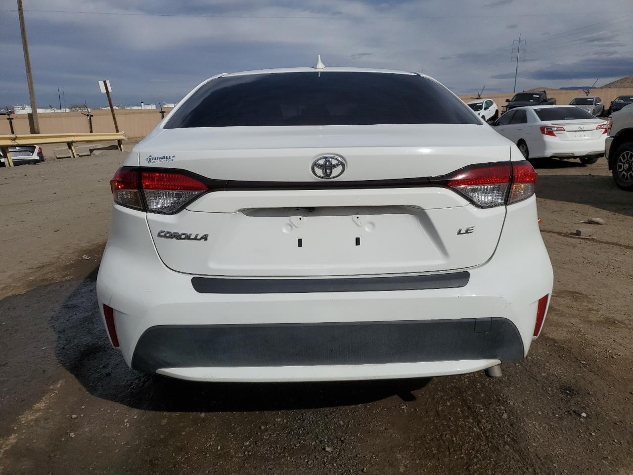 2020 TOYOTA COROLLA LE - Фото 6