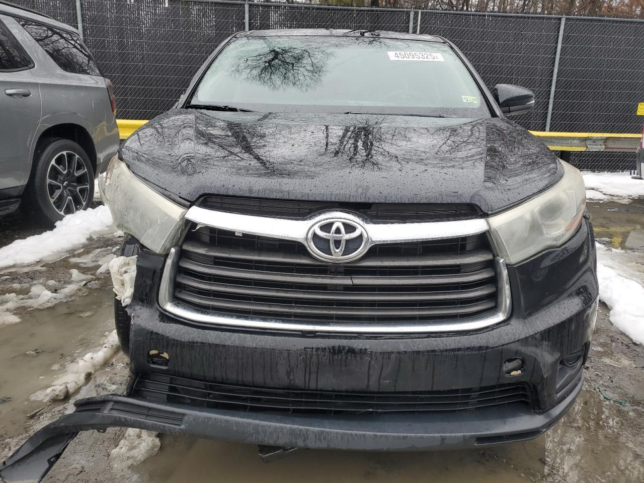 2015 TOYOTA HIGHLANDER - Image 5
