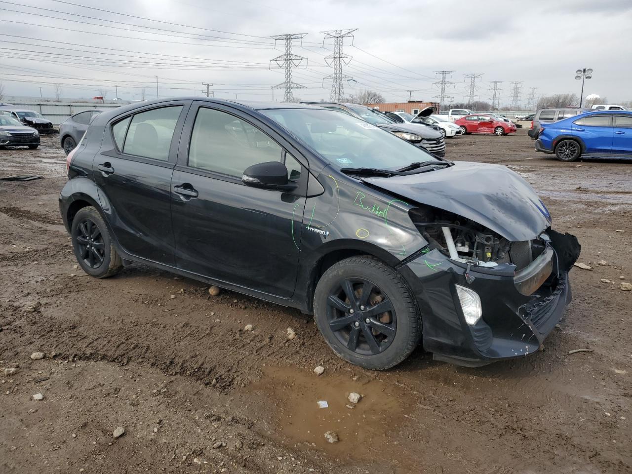 2016 TOYOTA PRIUS C - Image 4