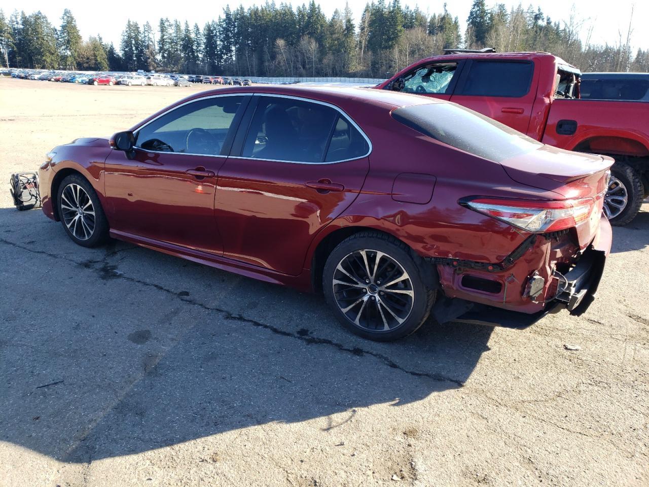 2018 TOYOTA CAMRY L - Фото 2