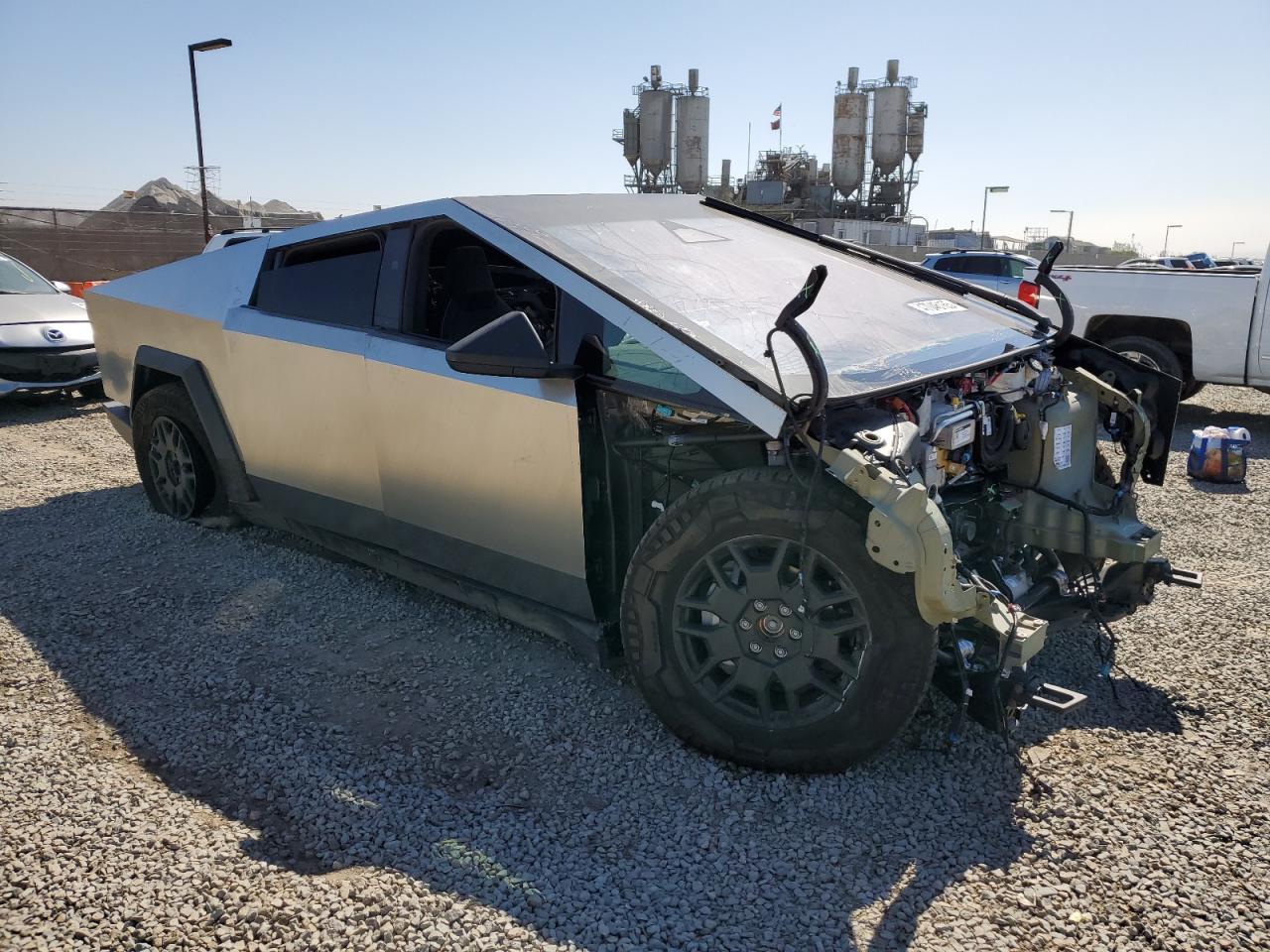 2024 TESLA CYBERTRUCK - Image 4