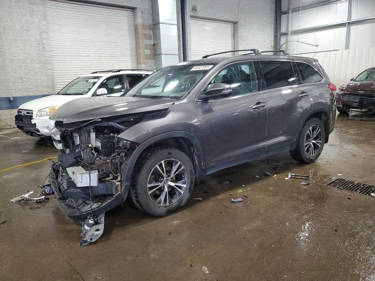 2019 TOYOTA HIGHLANDER