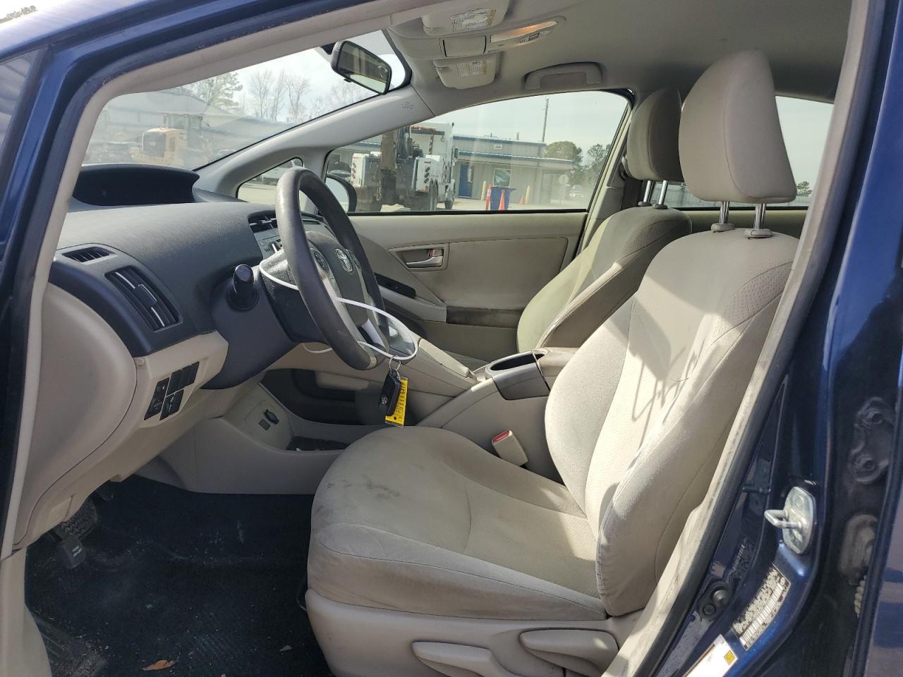 2015 TOYOTA PRIUS - Фото 7