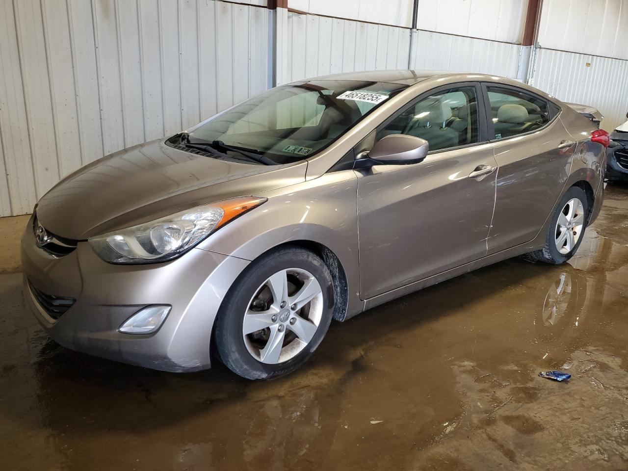 2013 HYUNDAI ELANTRA GL