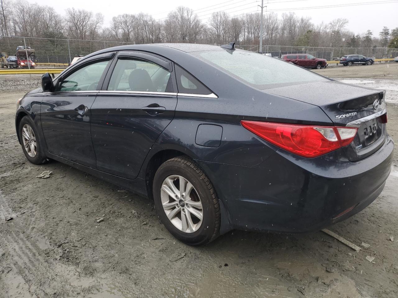 2013 HYUNDAI SONATA GLS - Фото 2