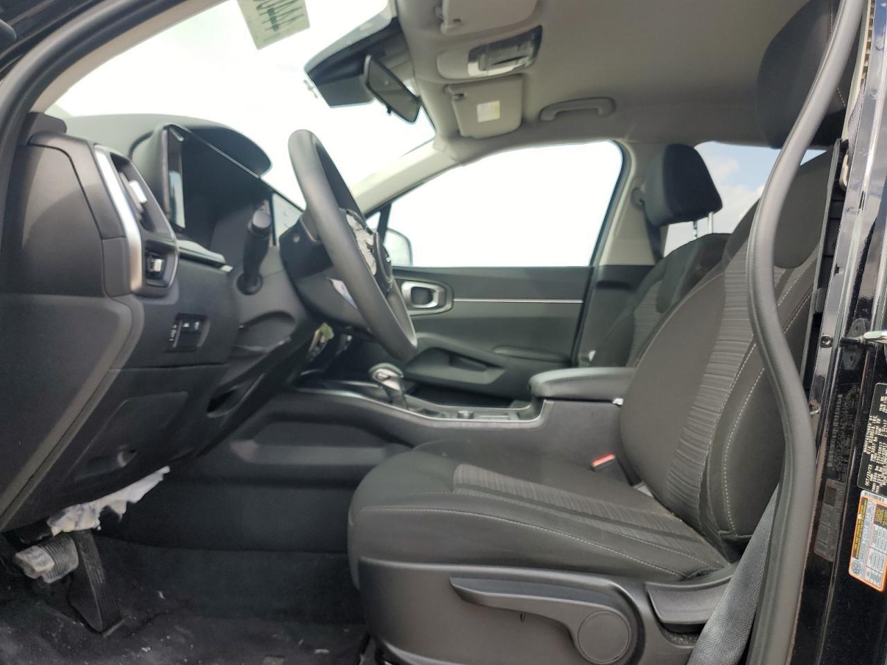 2023 KIA SORENTO LX - Image 7