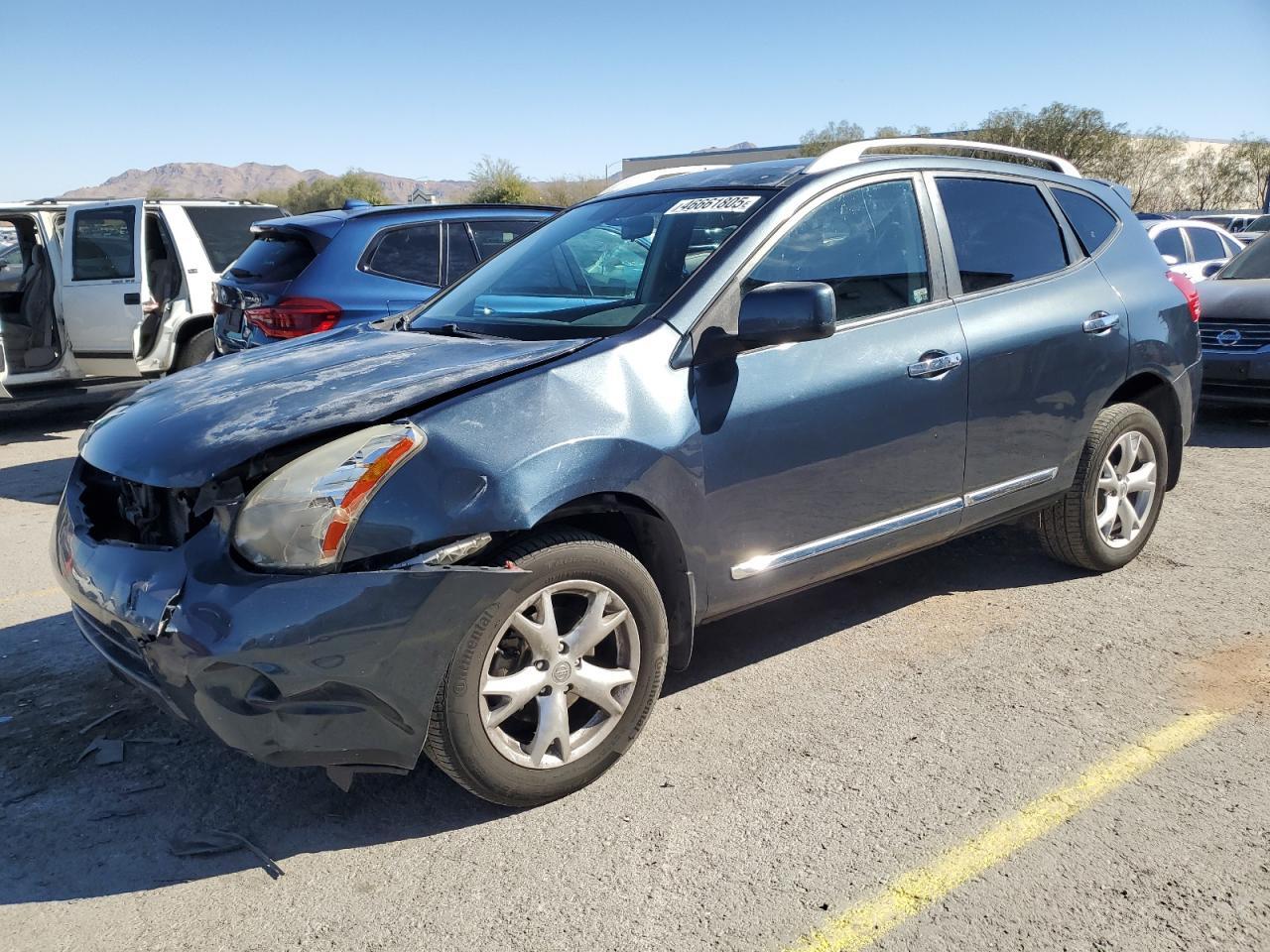 2013 NISSAN ROGUE S