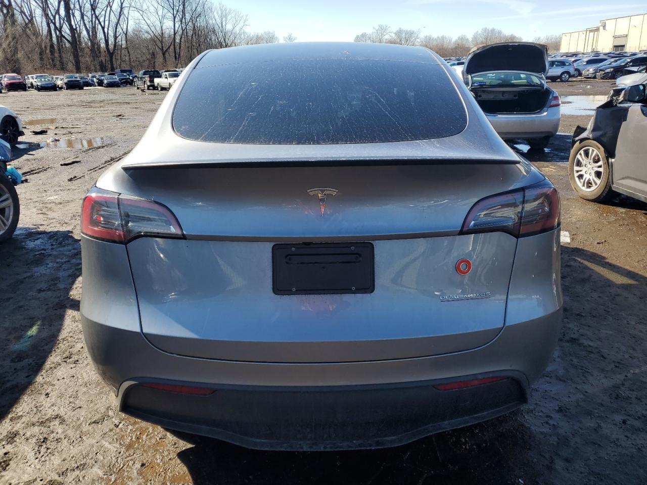 2024 TESLA MODEL Y - Image 6