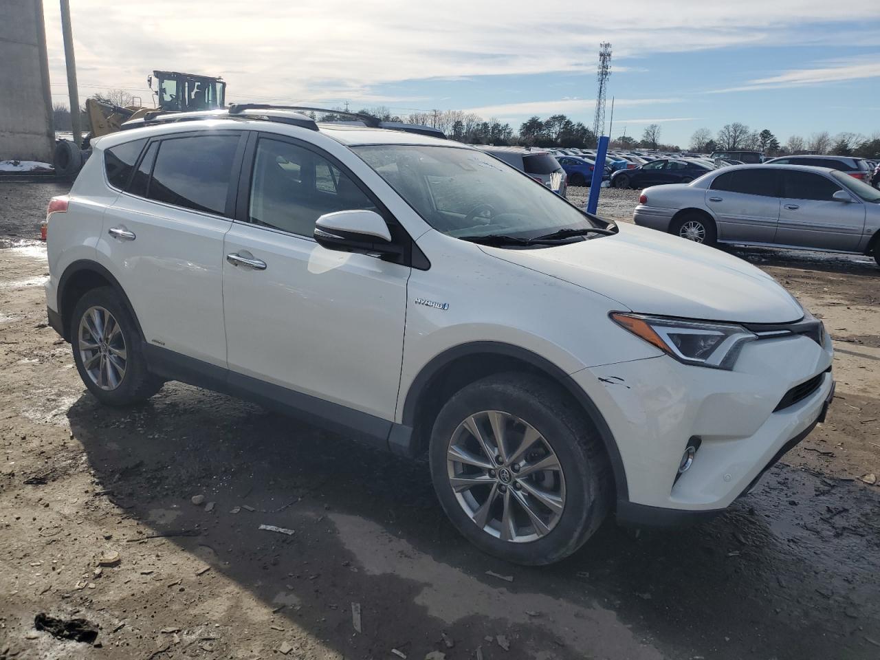 2017 TOYOTA RAV4 HV LI - Image 4