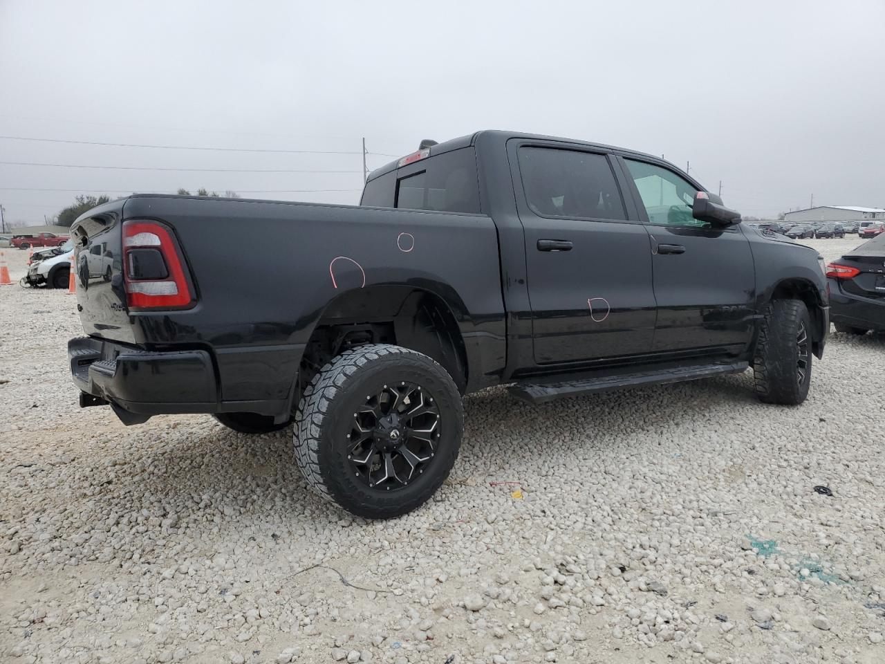 2019 RAM 1500 BIG H - Фото 3