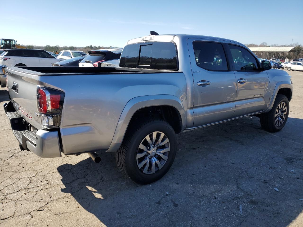 2023 TOYOTA TACOMA DOU - Фото 3