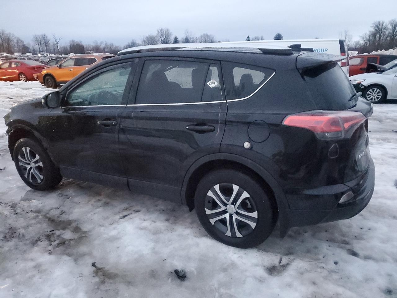 2016 TOYOTA RAV4 LE - Image 2