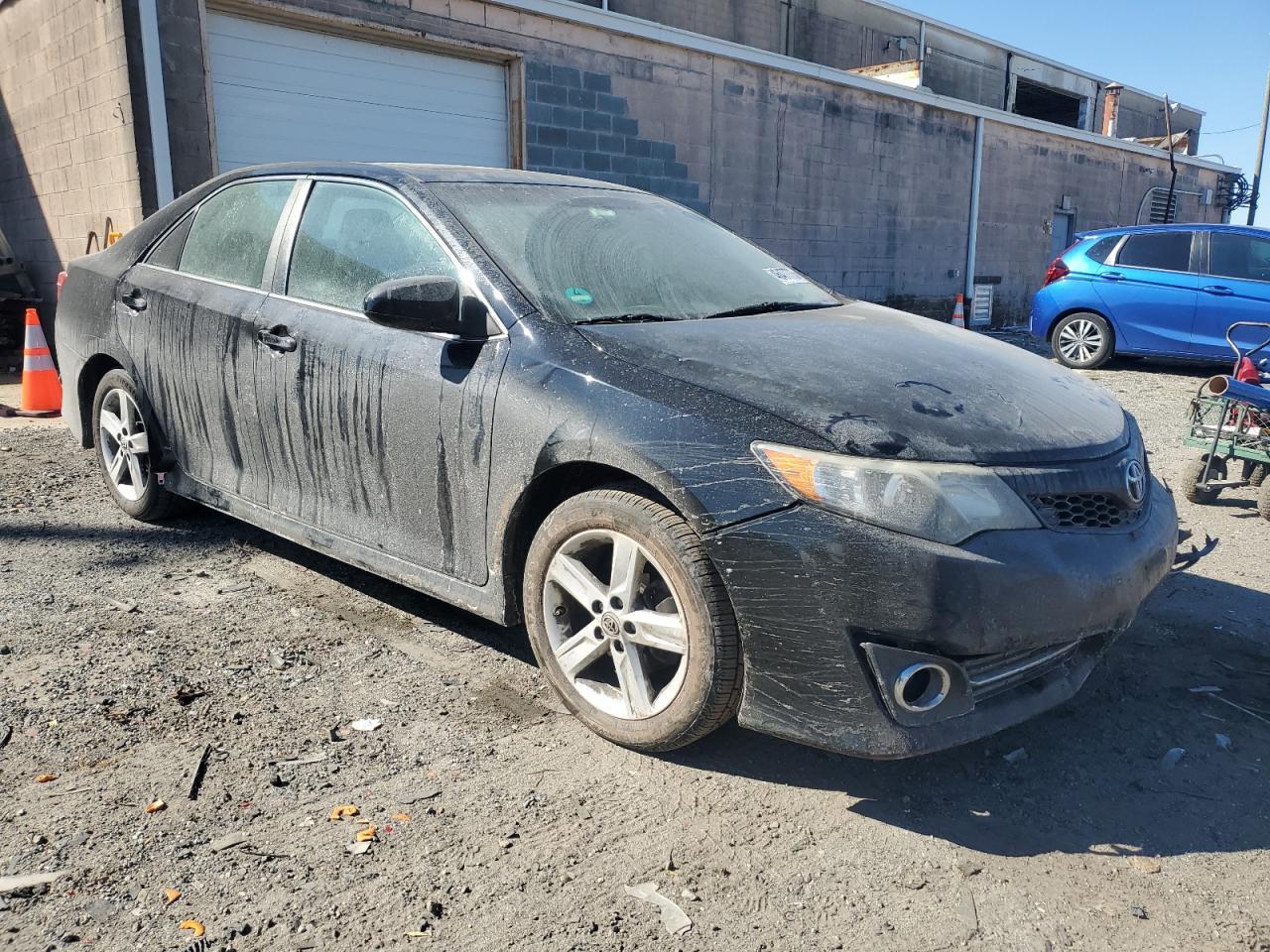 2012 TOYOTA CAMRY BASE - Image 4