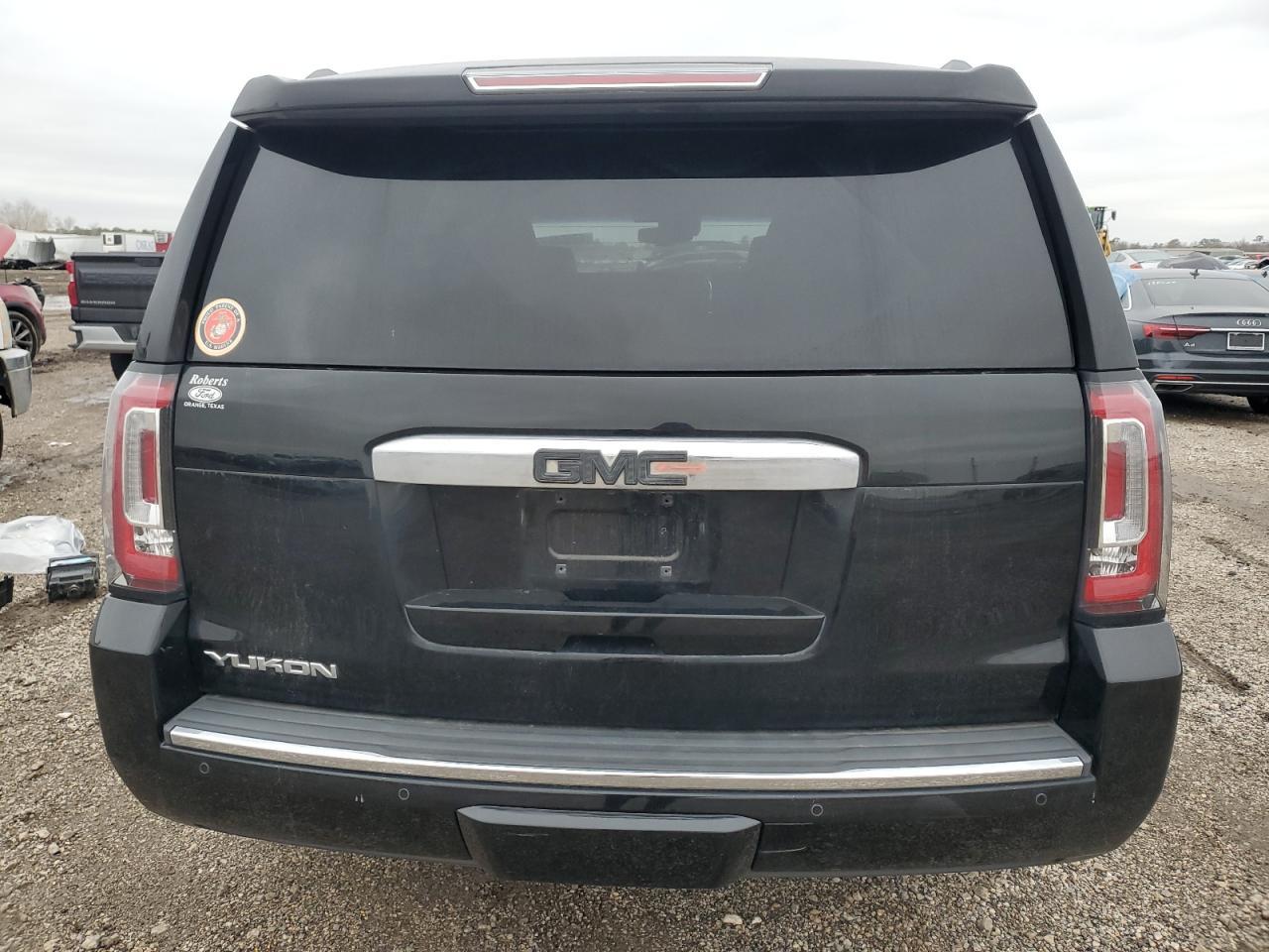 2017 GMC YUKON DENA - Фото 6