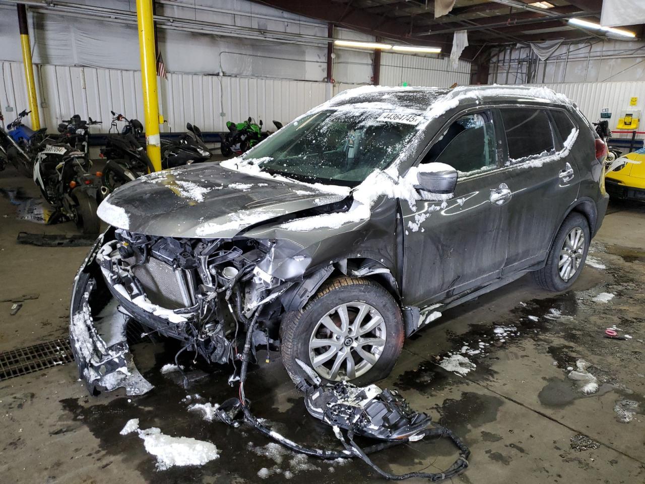 2018 NISSAN ROGUE S