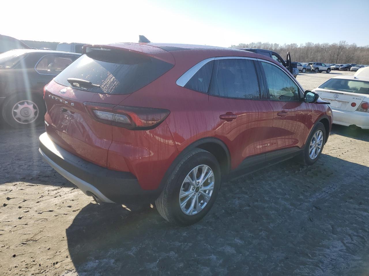 2023 FORD ESCAPE ACT - Фото 3