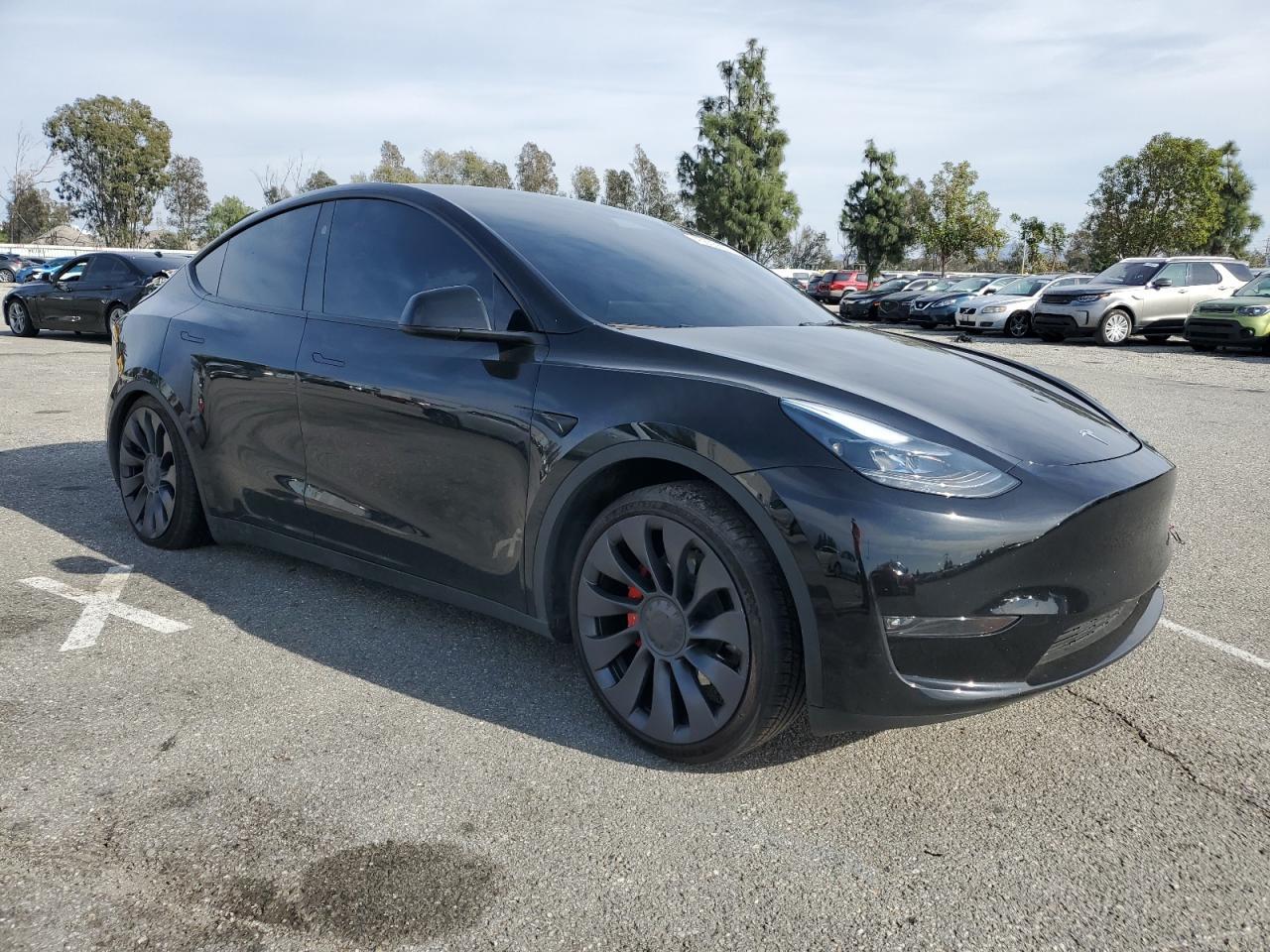 2024 TESLA MODEL Y - Фото 4