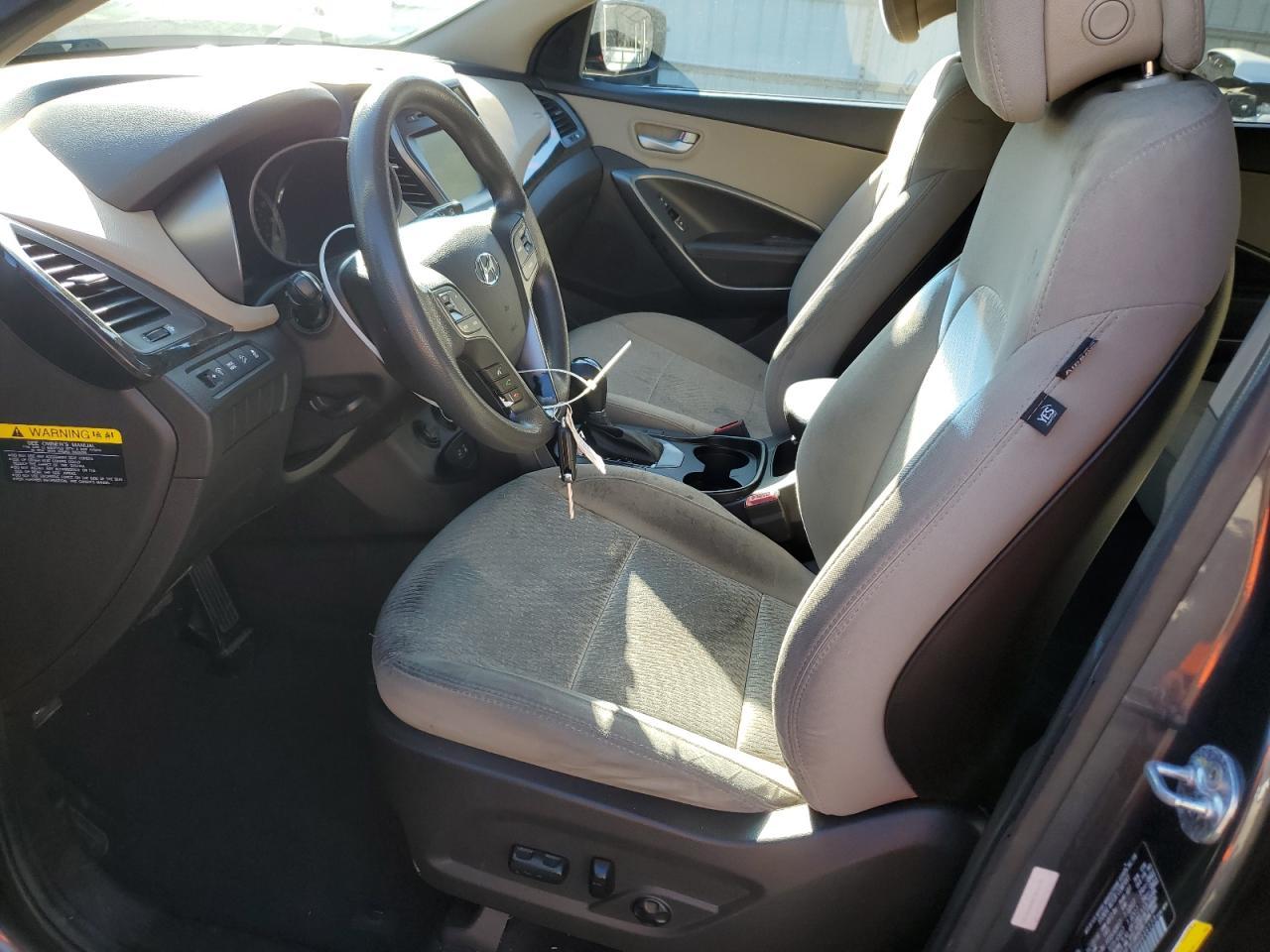 2017 HYUNDAI SANTA FE S - Image 7