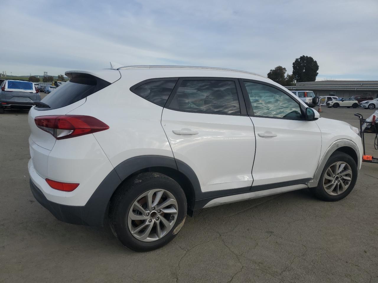 2018 HYUNDAI TUCSON SEL - Фото 3