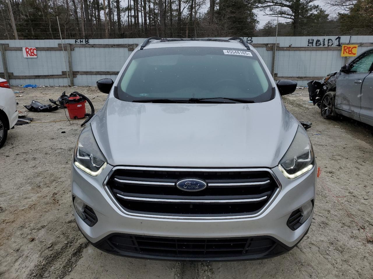 2017 FORD ESCAPE SE - Фото 5