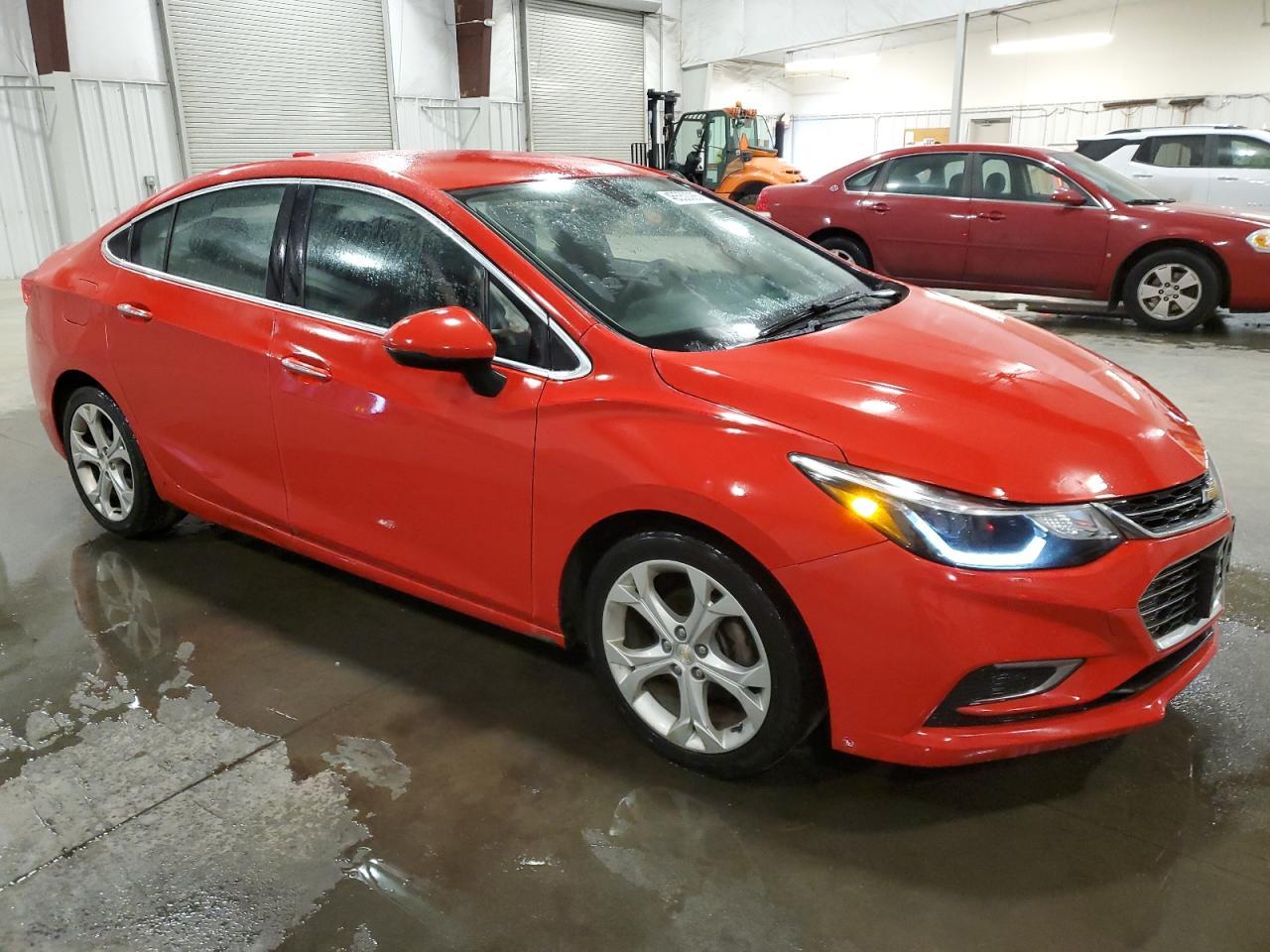 2017 CHEVROLET CRUZE PREM - Фото 4