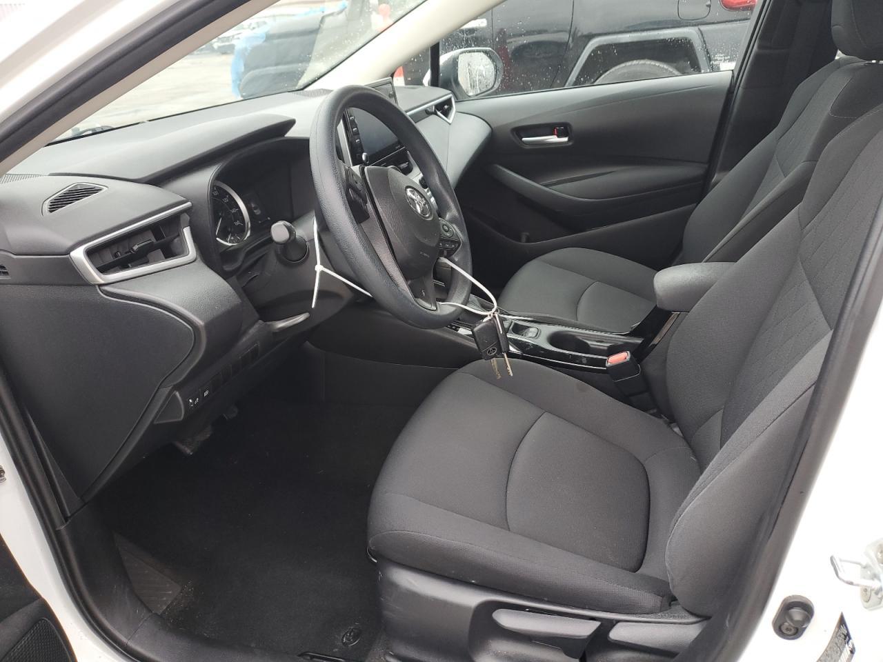 2021 TOYOTA COROLLA LE - Фото 7