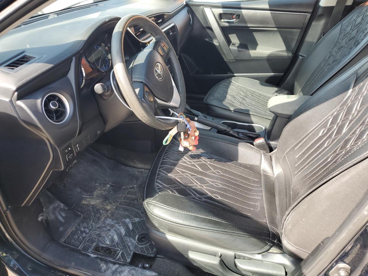 2018 TOYOTA COROLLA L - Image 7