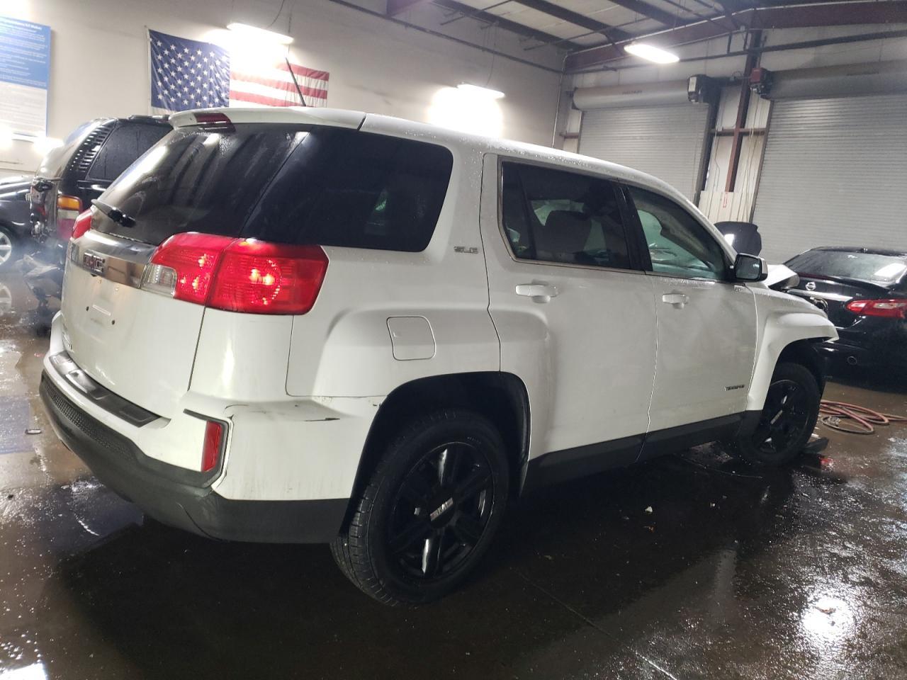 2016 GMC TERRAIN SL - Image 3