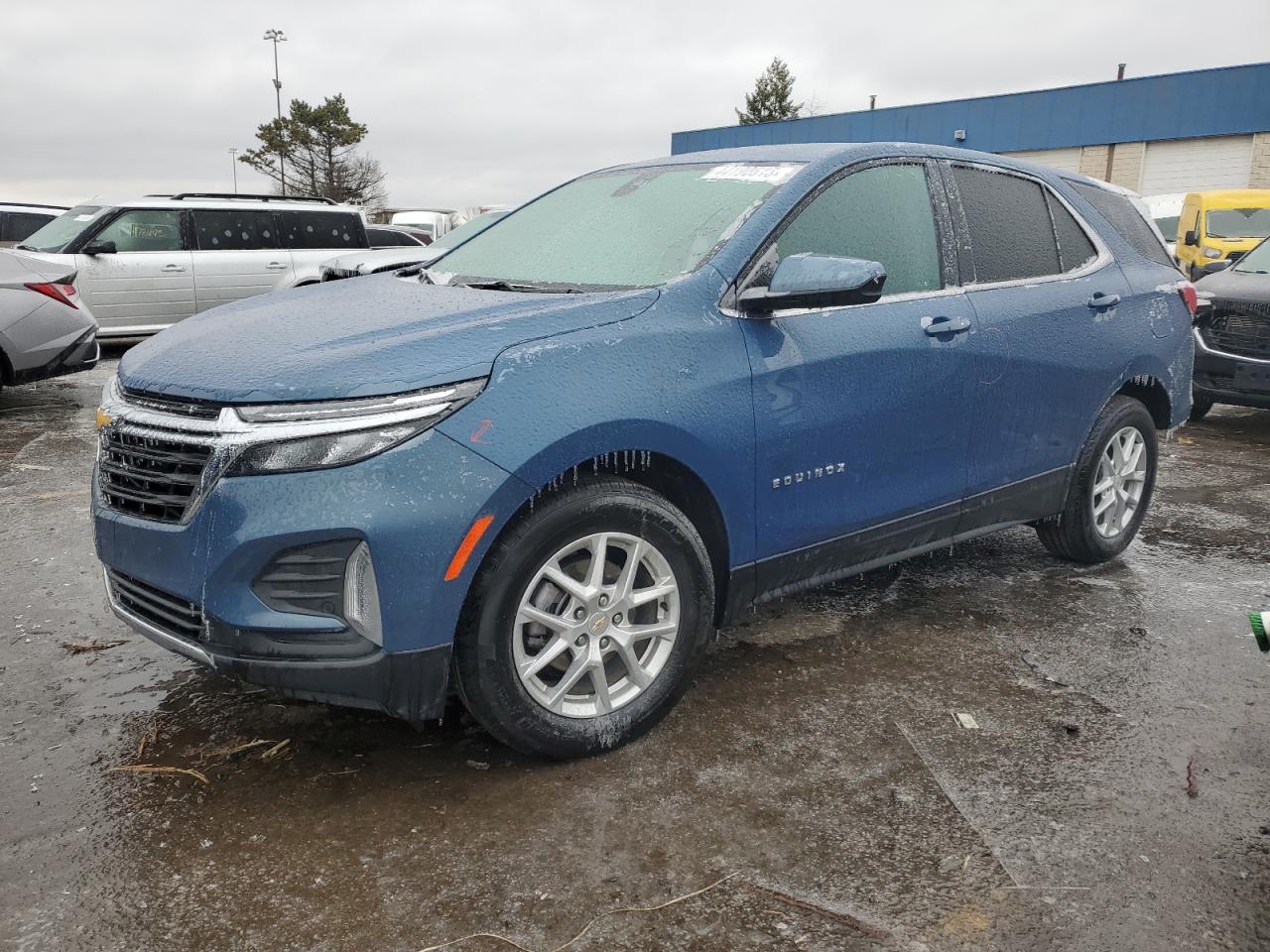 2024 CHEVROLET EQUINOX LT