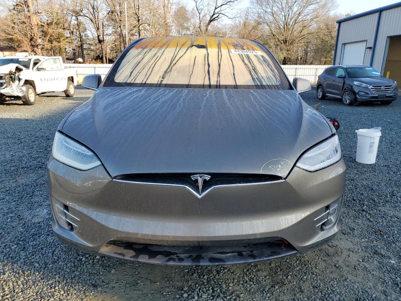 2016 TESLA MODEL X - Image 5