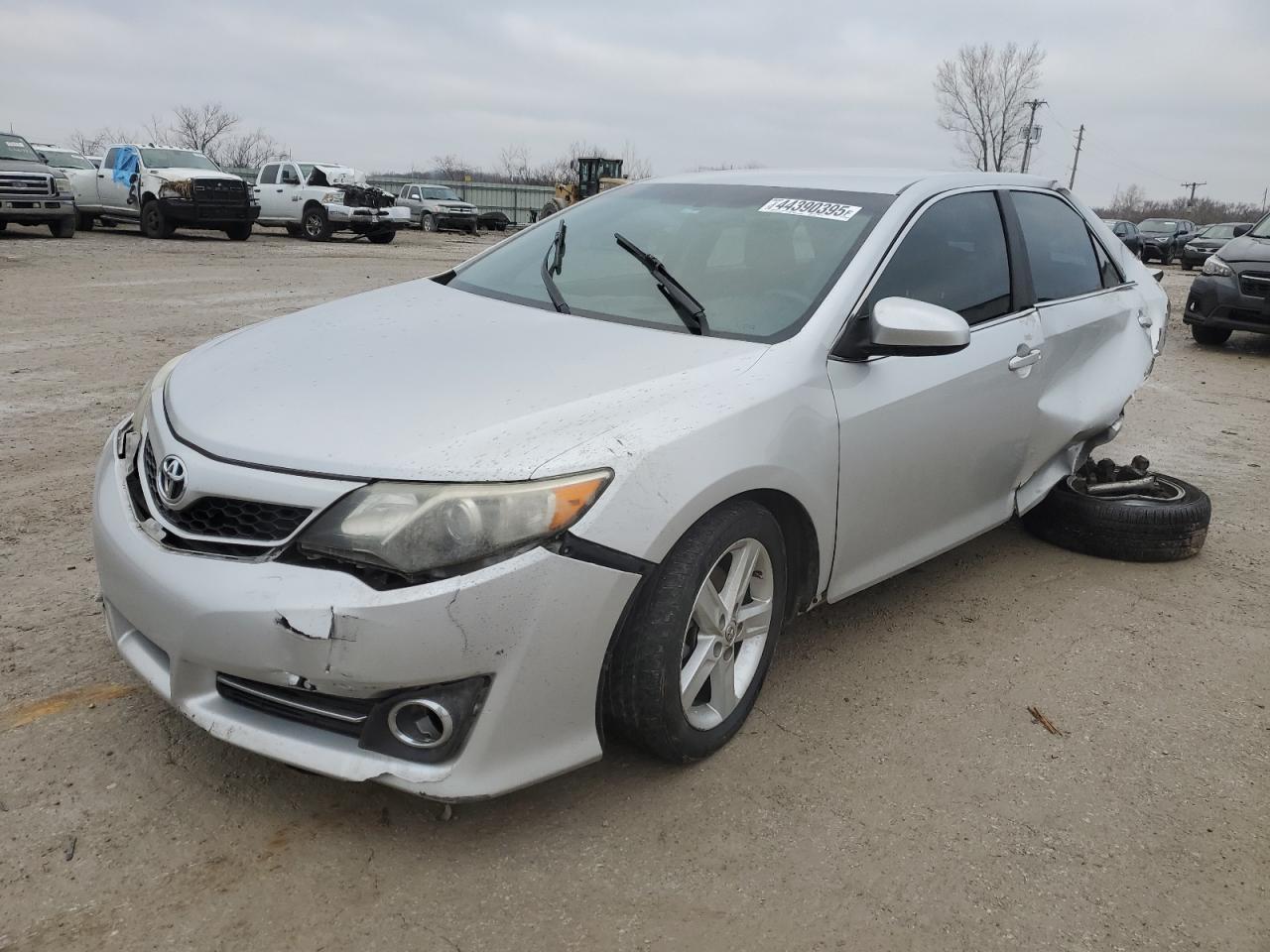 2014 TOYOTA CAMRY L