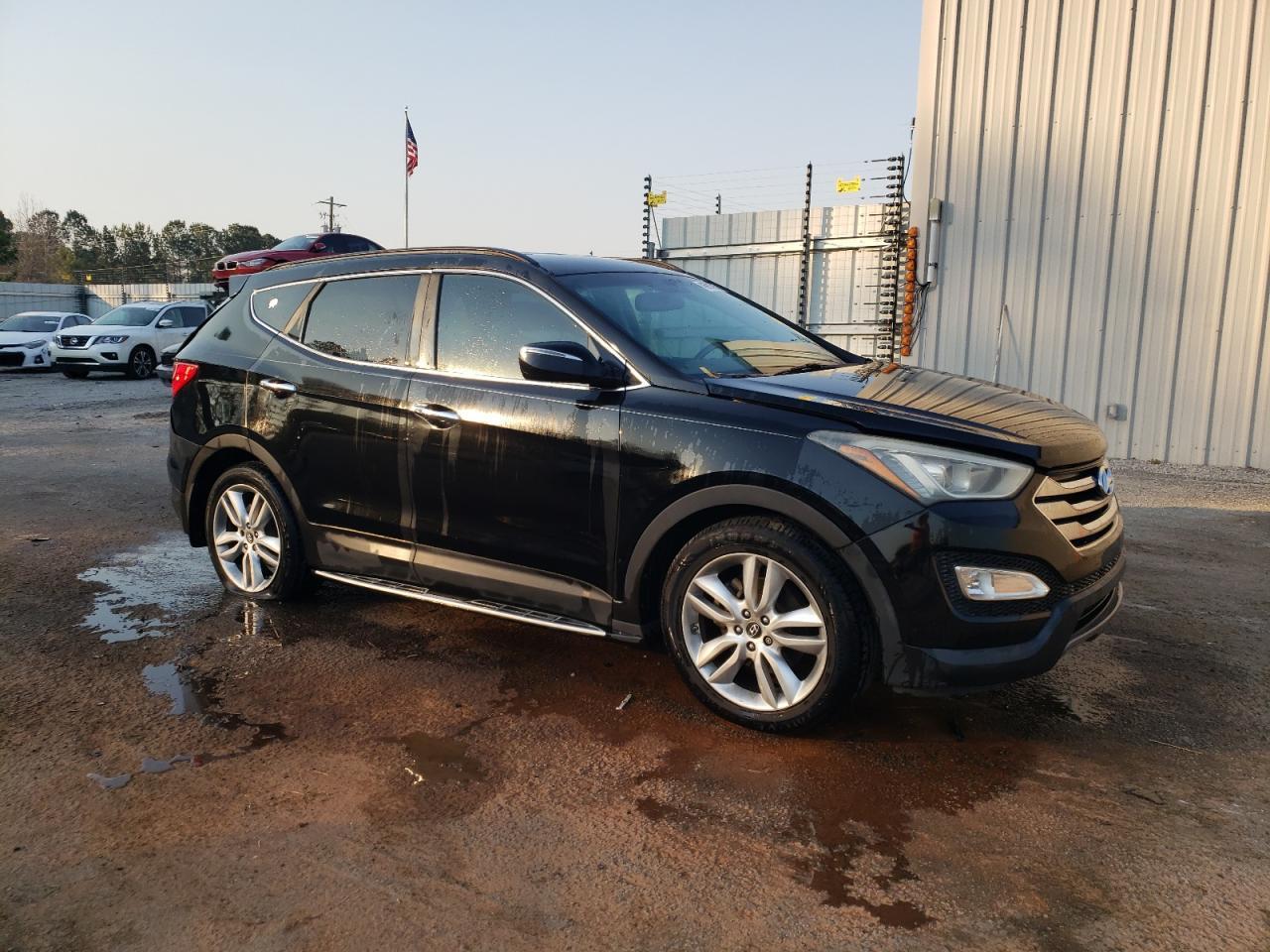 2013 HYUNDAI SANTA FE S - Image 4
