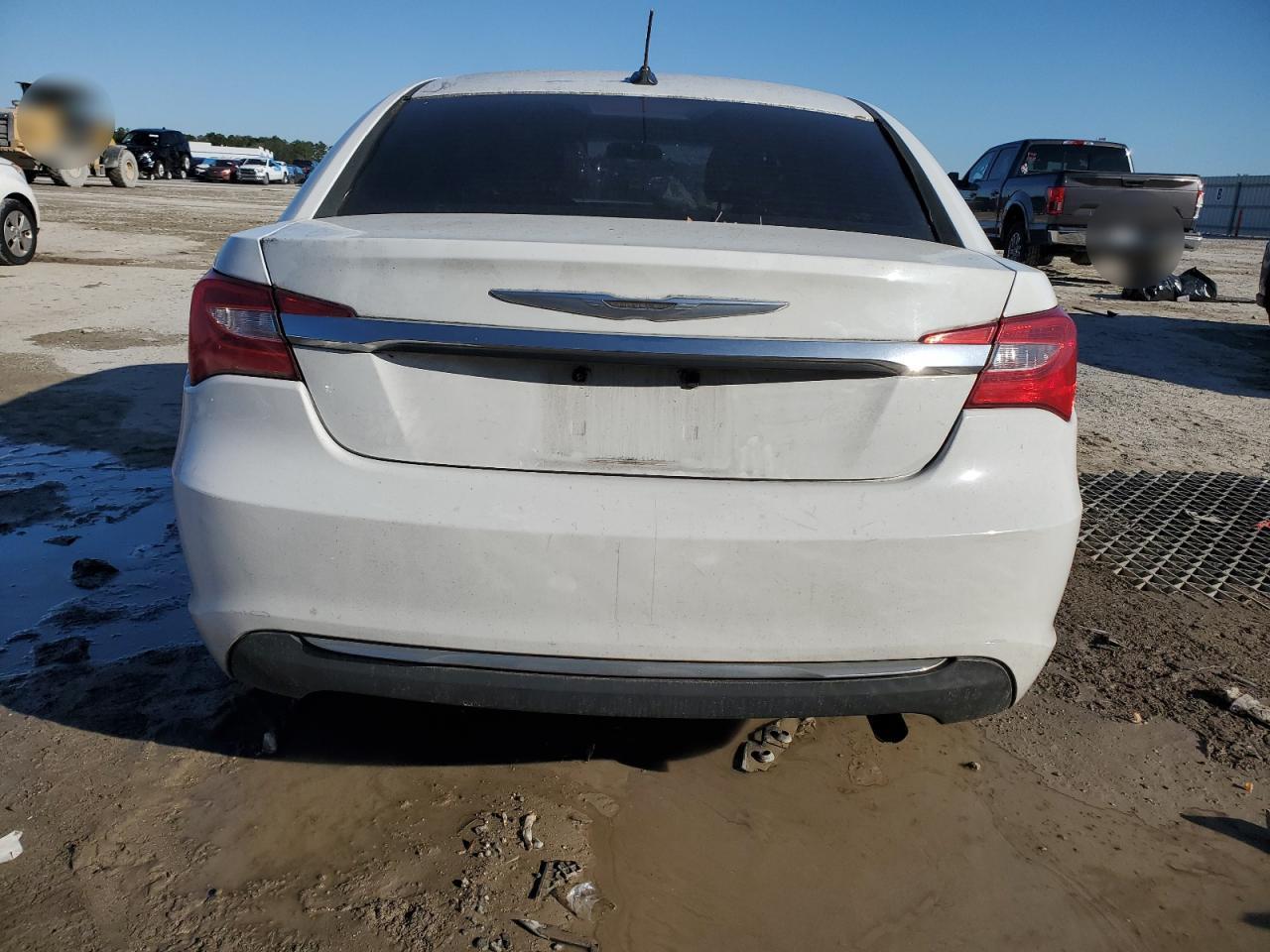 2012 CHRYSLER 200 LX - Image 6