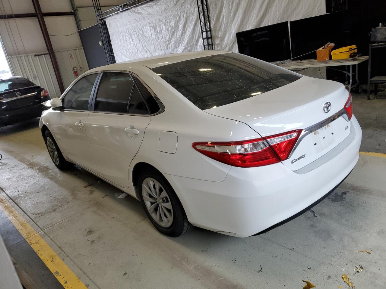 2017 TOYOTA CAMRY LE - Image 2