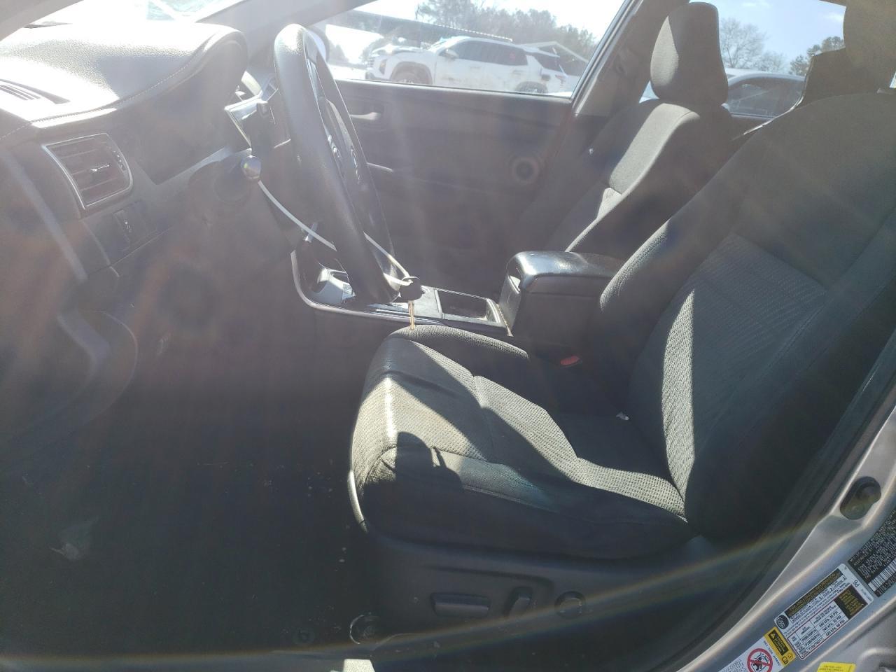 2015 TOYOTA CAMRY LE - Image 7